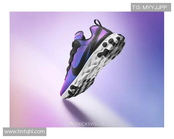 耐克足球球星专属袜子助力赛场表现全面提升打造运动员最佳舒适体验